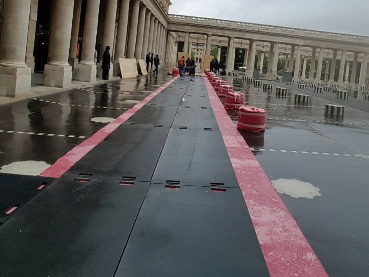 Plaque de roulage Plaq'eco voie d'accès Palais Royal | Envhyro